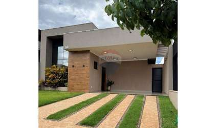 Casa de 3 quartos em Condomínio no Recreio das Acácias em Ribeirão Preto.