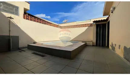 Casa e Comercio Parque Ribeirão Preto 300m de terreno e 239 construção com Comercio