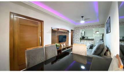 Casa com área Gourmet e piscina Jd Flamboyant