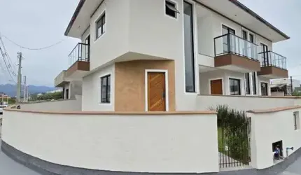 Casa com 2 quartos à venda na Avenida Paulo Roberto Vidal, 421, Bela Vista, Palhoça por R$ 469.900