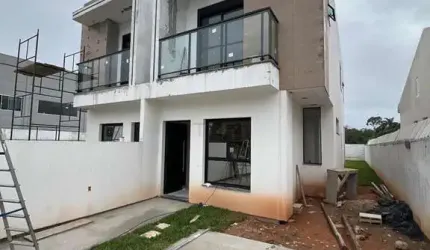 Casa com 3 quartos à venda na Rua Francisco Antônio da Silva, 2345, Sertão do Maruim, São José por R$ 665.000