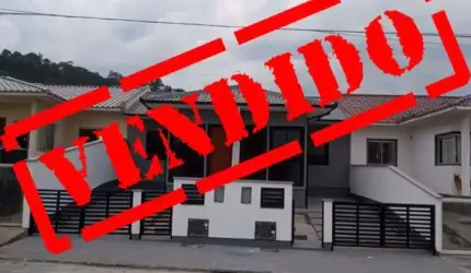 Casa com 2 quartos à venda na Rua Zulmira Pamplona Gomes, 15, Bela Vista, Palhoça por R$ 265.000