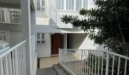 Casa com 5 quartos à venda na Rua João Sandim, 7887, Ipiranga, São José por R$ 1.300.000