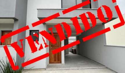 Casa com 2 quartos à venda na Travessa Osny Ubaldo Correia, 88, Forquilhas, São José por R$ 350.000
