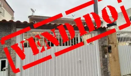 Casa com 2 quartos à venda na Travessa dos Cardeais, 0099, Forquilhas, São José por R$ 308.000