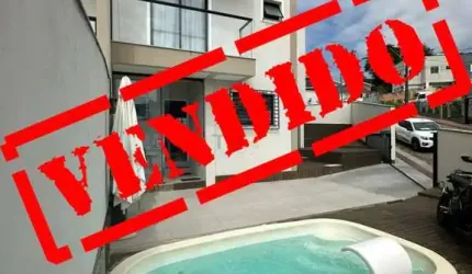 Casa com 2 quartos à venda na Rua Professora Terezinha de Jesus, 23, Bela Vista, Palhoça por R$ 485.000