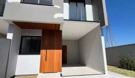 Casa com 3 quartos à venda na Rua Luca, 88, Pagani, Palhoça por R$ 719.000