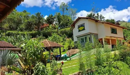 POUSADA SÍTIO COMERCIAL  MOBILIADA NOVA FRIBURGO