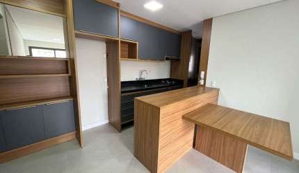 FREEDOM PALHANO - Apartamento para Locação com 3 Quartos, 1 Suite, 1 Vaga, 72M² por R$3.200,00 - Gl