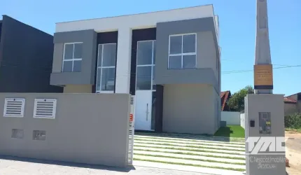 Sobrado à venda no bairro Ubatuba - São Francisco do Sul/SC