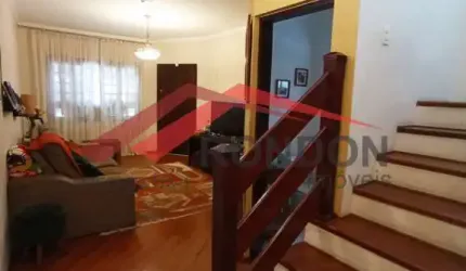 Sobrado 2 dormitórios sendo 2 suítes à venda na Vila Barros