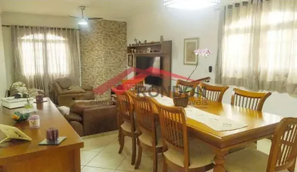 Sobrado à venda no Macedo - 210,00 ms² - 3 dormitórios - 1 suítes - sala - cozinha - lavanderia - área gourmet - 3 vagas.
