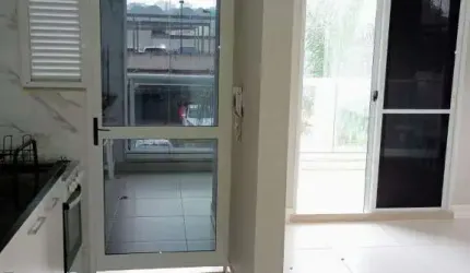 Apartamento 61 m² com 2 dormitórios, sendo 1 suíte e com 1 vaga de garagem. Ao lado do Shopping Internacional