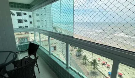 Apartamento de frente pro mar em Mongagua