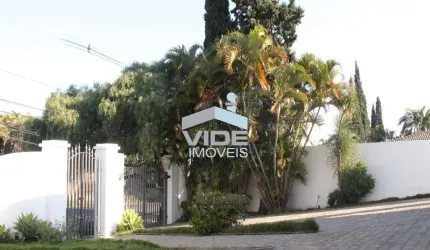 CASA PARA VENDER EM CAMPINAS NO PARQUE TAQUARAL COM 12 VAGAS DE GARAGEM.