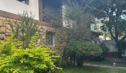 CASA FENOMENAL DE 800M2 NO NOVA IPANEMA