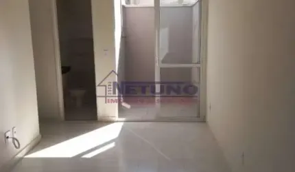 Excelente oportunidade na Parada Inglesa com dois dorms, sala, cozinha e uma vaga.