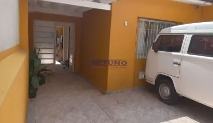 Sobrado na Vila Medeiros com 02 dorms, sala de estar, cozinha, lavanderia, 02 wcs, 02 vagas + 01dorm