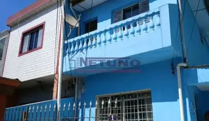 Sobrado na Vila Maria Alta com 03 dorms, 01 suíte, sala de estar, 02 wcs, 01 vaga,em  ótimo local.