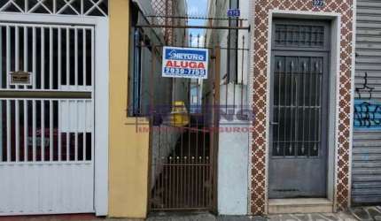 Casa para alugar com 1 quarto na Vila Constança