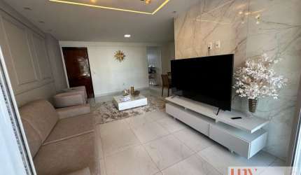 Apartamento porteira fechada com 3 quartos em Tambaú
