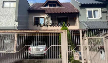 Venda de Casa em Condomínio de Luxo no Ecoville, Porto Alegre-RS: 3 Quartos, 1 Suíte, 2 Salas, 2 Vagas, 270 m².
