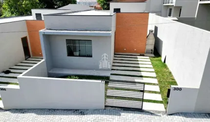 Casa com 3 quartos à venda na Alagoas, 300, Itaqui, Campo Largo por R$ 389.000