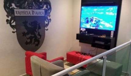 Sobrado com 04 dorm., 01 suíte e 04 vagas perto da Serra da Cantareira