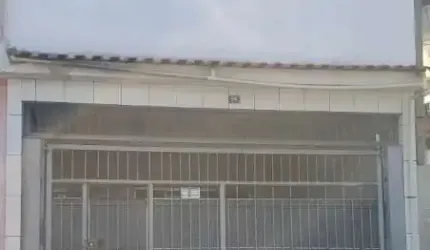 Casa com 4 quartos à venda na Rua Ibicui, --, Jardim Presidente Dutra, Guarulhos por R$ 375.000