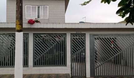 Casa com 3 quartos à venda na Rua Alfredo Sassi, --, Cidade São Mateus, São Paulo por R$ 1.400.000