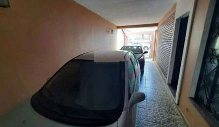 Casa com 4 quartos à venda na Rua Antonieta Aguirre de Moraes Barros, --, Vila Augusta, Guarulhos por R$ 1.500.000