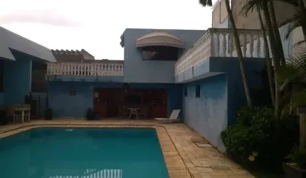 Casa com 5 quartos à venda na Rua Pacutinga, --, Itaim Paulista, São Paulo por R$ 2.500.000