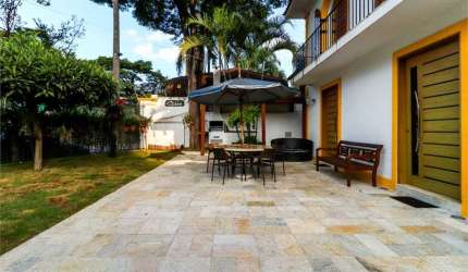 Casa com 5 quartos à venda na Rua Abegoaria, --, Jardim das Bandeiras, São Paulo por R$ 3.300.000