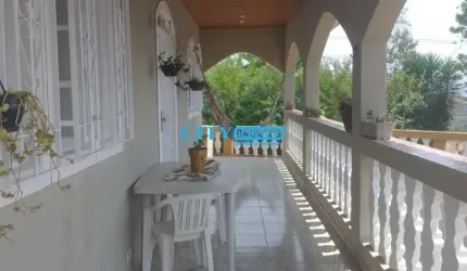 Casa com 3 quartos à venda na Benedita Maria Barbosa Souza, --, Vila Pilar, Arujá por R$ 760.000