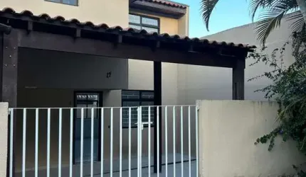 Sobrado para Venda no Bairro Alto Curitiba-PR