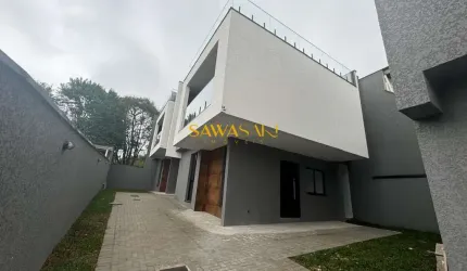 Sobrado à venda no bairro Uberaba - Curitiba/PR