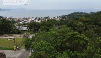 Terreno Vista Mar à Venda em Sambaqui, Florianópolis - R$ 5.000.000
