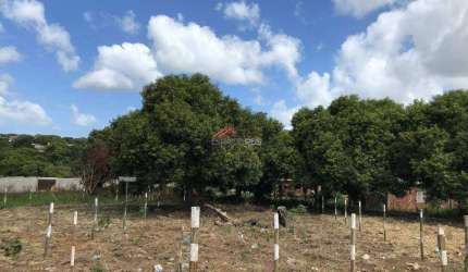 Oportunidade de terreno medindo 360 m² na Rasa por R$ 80.000