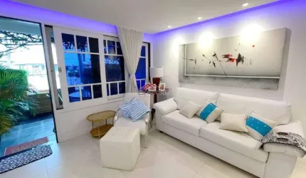 Casa à venda em condomínio Marina / Búzios,
