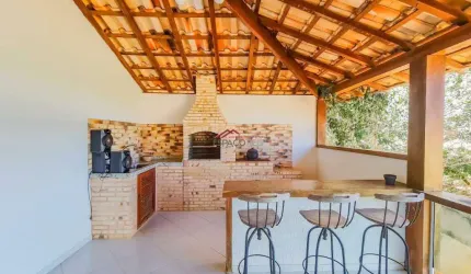Casa à venda, 4 quartos, 2 suítes, 10 vagas, Ferradura - Armação dos Búzios/RJ