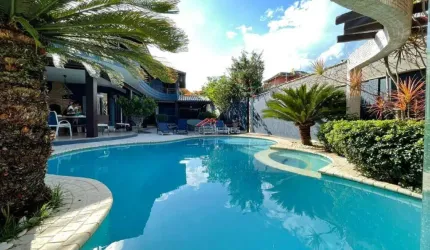 Casa à venda com 4 quartos independente em Geriba Buzios