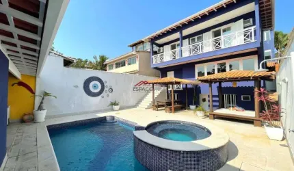Casa de Condomínio com 7 quartos, sendo 4 suites com piscina e sauna privativas
