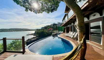Mansão vista mar, Praia da Ferradura Búzios!