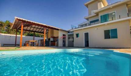 Casa com 05 suítes a 50 metros da praia em Búzios!