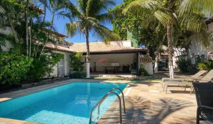 Deliciosa casa a poucos passos da praia de Geribá