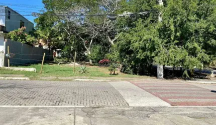 Ótimo terreno medindo 340 m², totalmente plano no bairro São José em Armação dos Búzios.