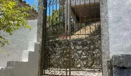 FERRADURA PRIMEIRA LOCAÇÃO - CONDOMÍNIO COM POUCAS UNIDADES