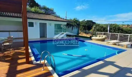 Casa independente para aluguel de temporada no bairro Ferradura!