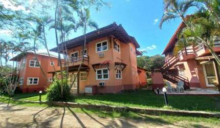 Casa à venda com 2 quartos dentro de condomínio em Caravelas Buzios