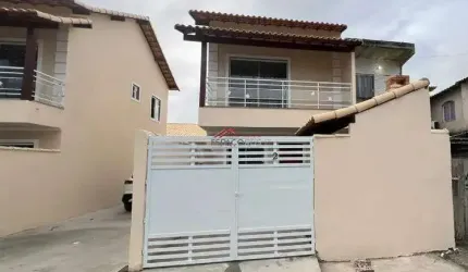 Casa à venda com 2 suítes independente no bairro Cem Braças em Buzios
